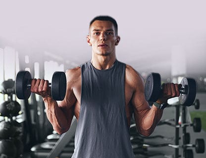 Klassischer Masseaufbau für einen muskulösen Körper 